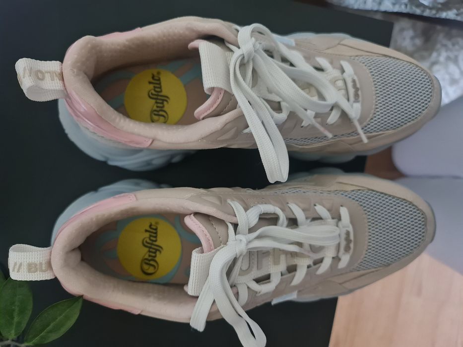 Sneakersy Buffalo 40
