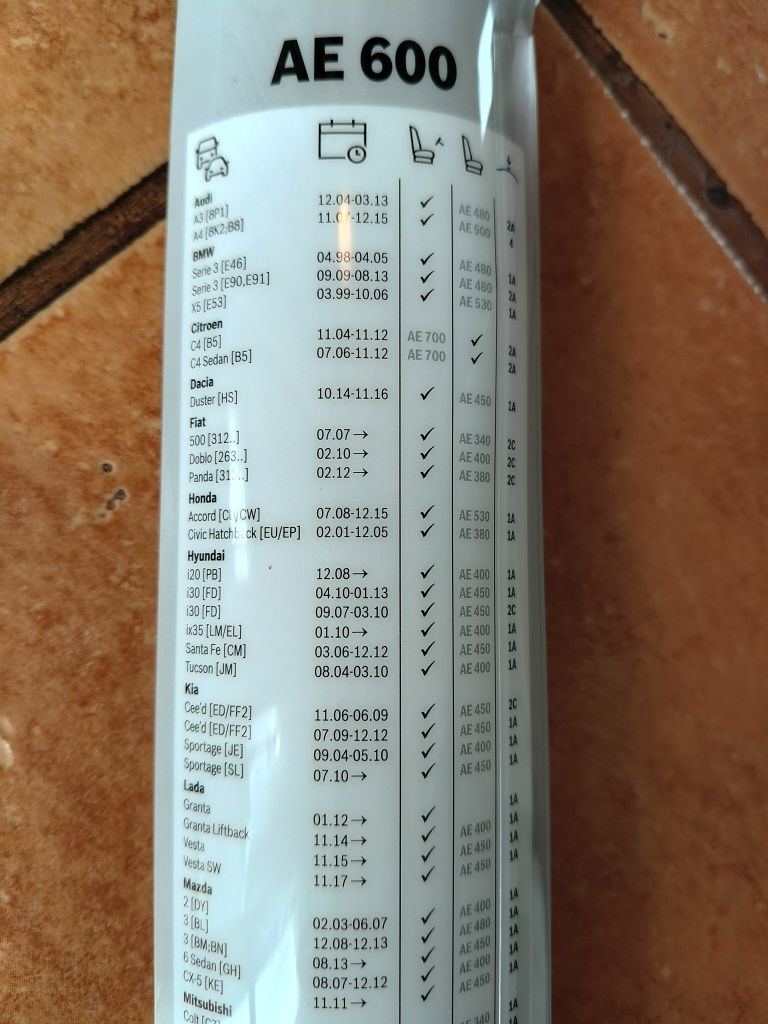 Pióro wycieraczki 600mm/24"