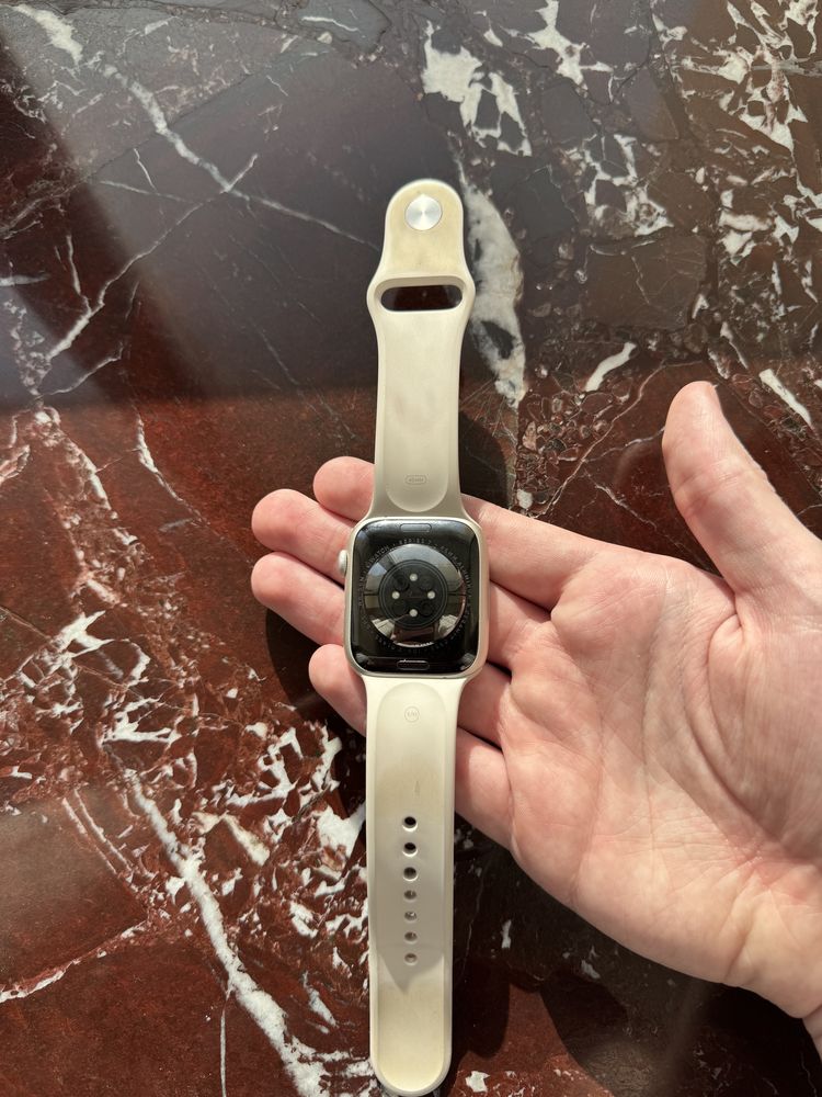 Apple Watch Series 7 45mm Starlight
