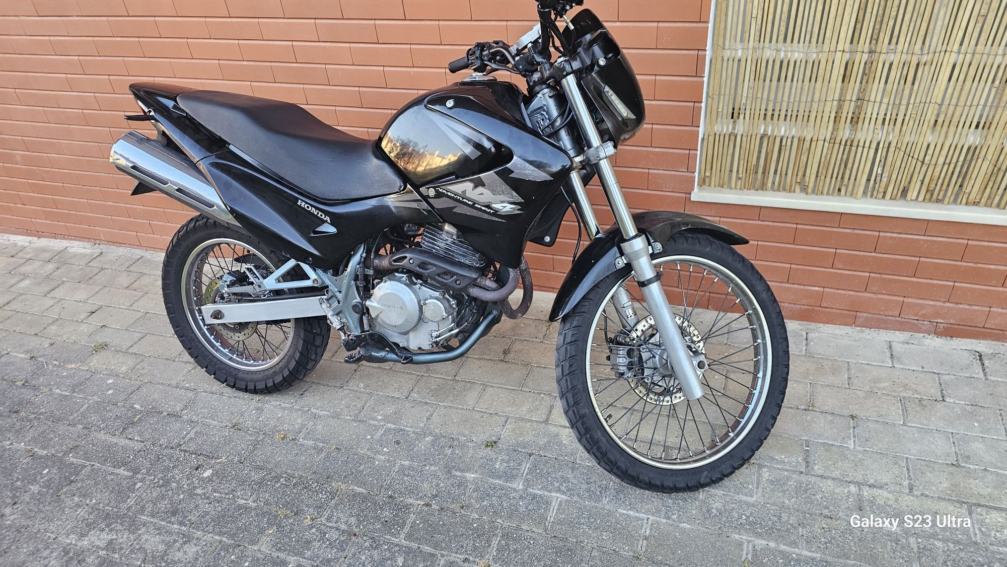 Honda nx  400 falcon