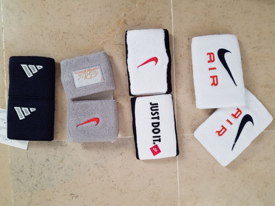 Punhos Nike e Adidas novos