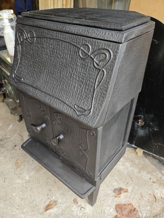 Piecyk żeliwny Trolla 820 – stan idealny koza kominek