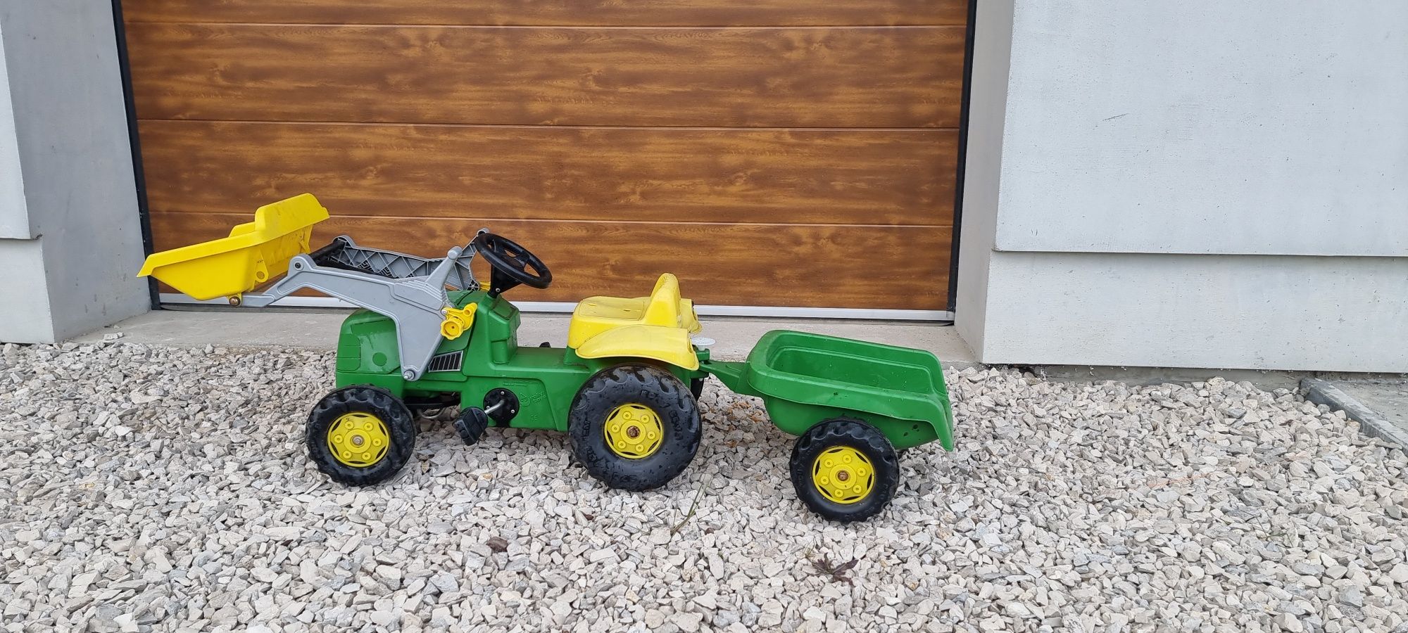 Traktor z przyczepką rolly toys