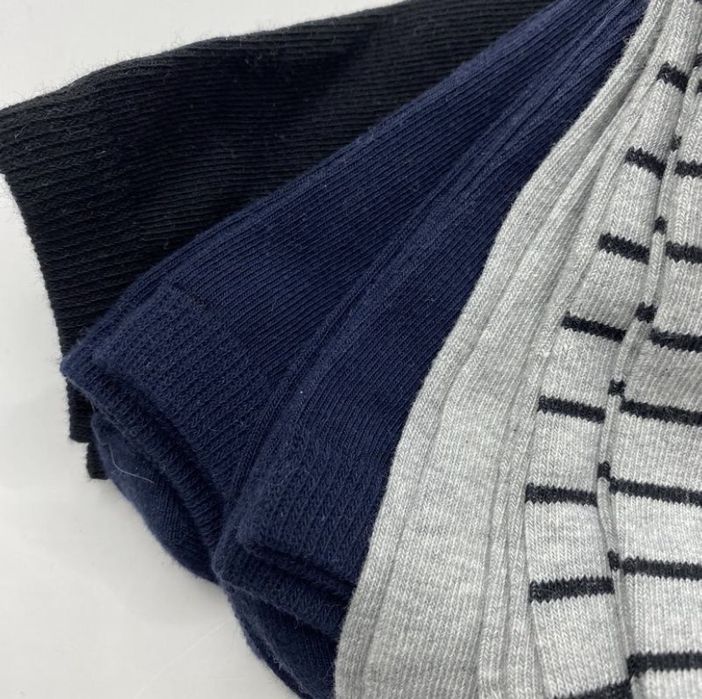 Набір дитячих шкарпеток- р. 39/42 ( 10-14 років)