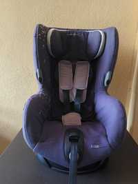 Cadeira Auto Bebé Confort Axiss impecável