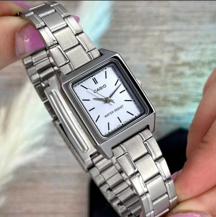 Женские часы Casio LTP-V007D-2E — элегантный стиль каждый день