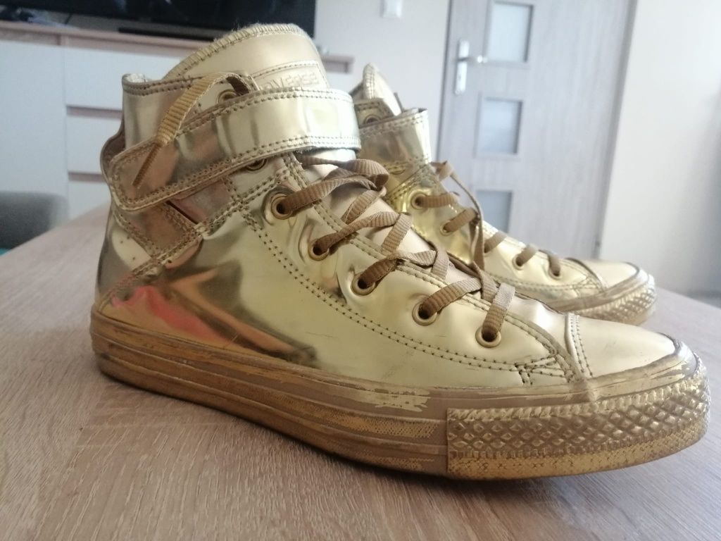 Złote damskie trampki Converse - piękne!