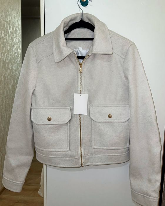 Жіноча куртка-бомпер