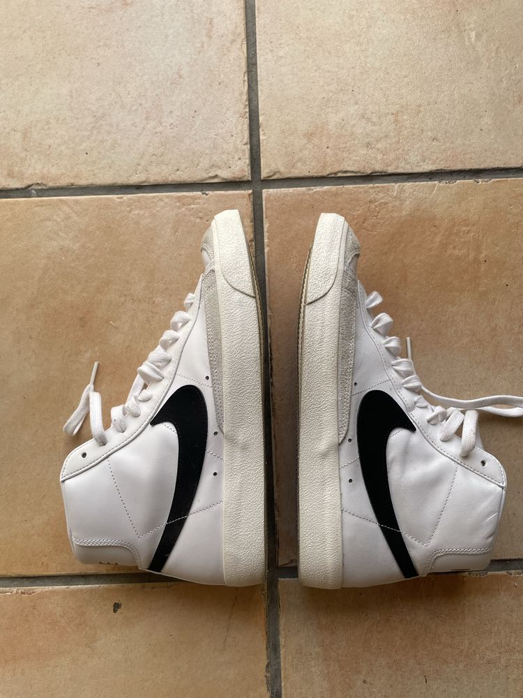 Tenis nike blazer