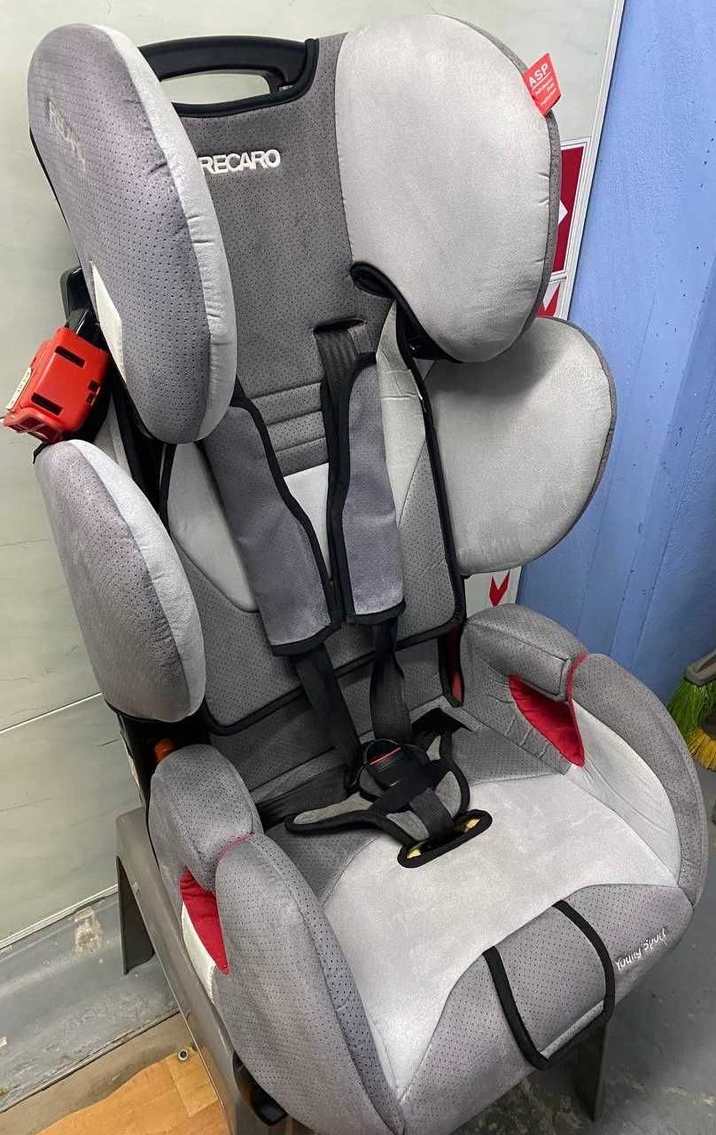 Автокрісло recaro young sport