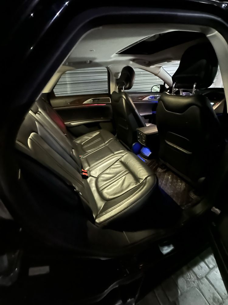 Lincoln mkz 2015 року