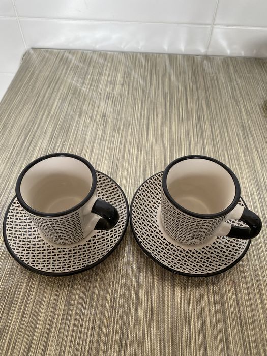 Conjunto 6 chavena de cafe e pires