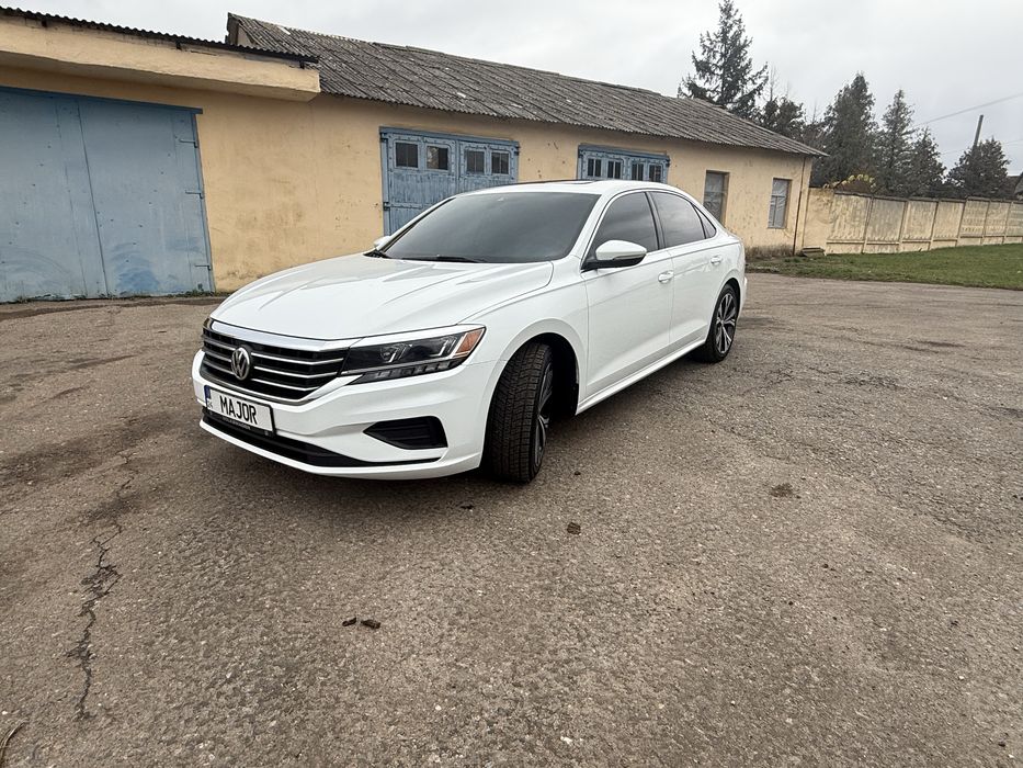 Продам Passat B9 NMS 2 2.0 бензин 2022 р.