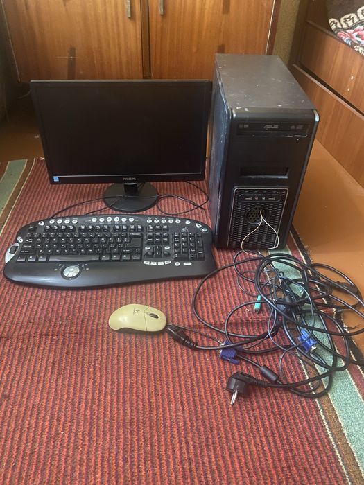 Продам компʼютер