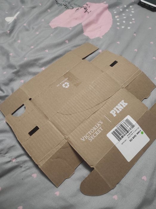 Коробки картонные