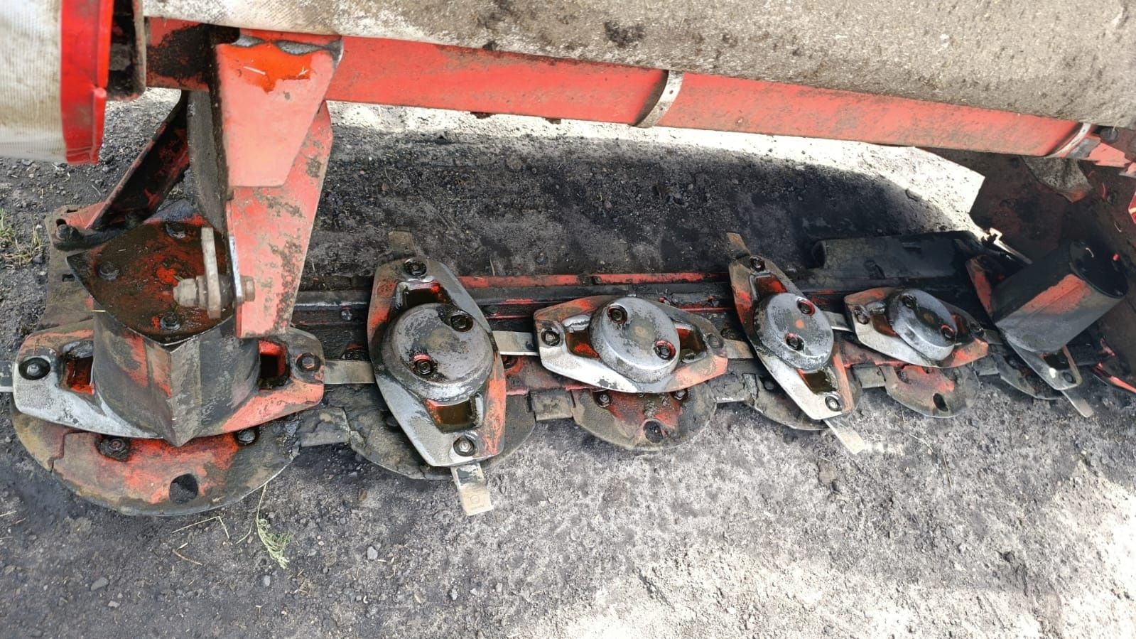 Kosiarka  dyskowa KUHN GMD 240