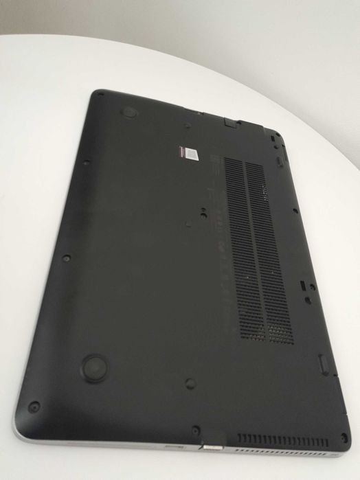 Laptop HP EliteBook 850G3 15.6FHD i5-6300/8GB DDR4/SSD 256GB/Win10