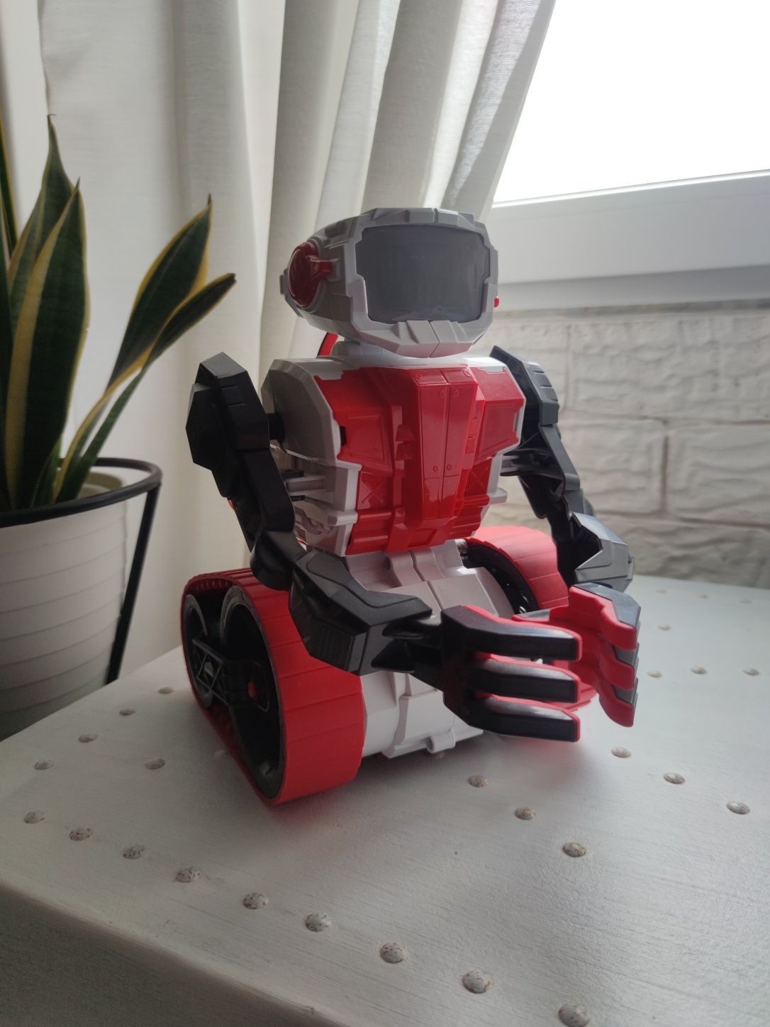 Brinquedo evolution robot clementoni