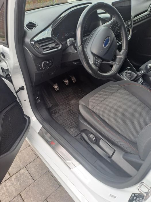 Ford Fiesta MK8 ST Line