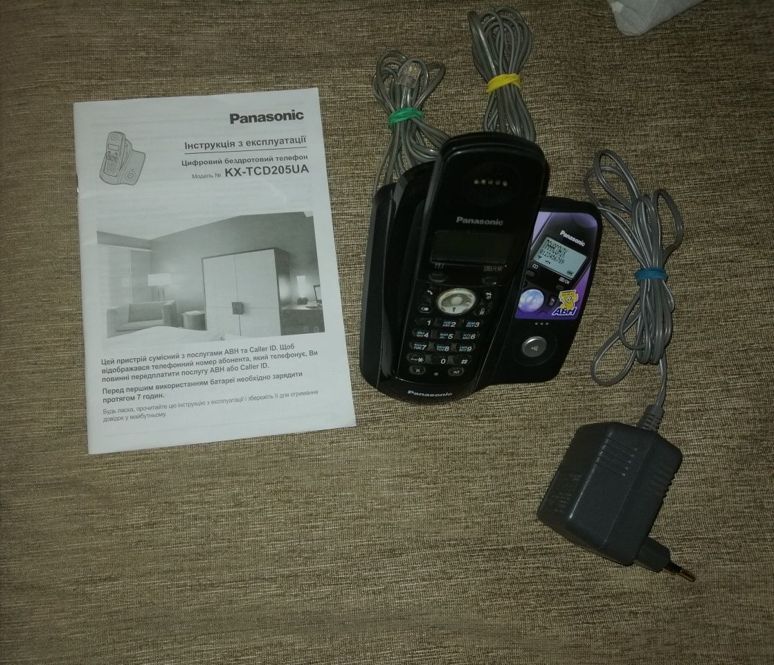 Цифровий бездротовий телефон Panasonic