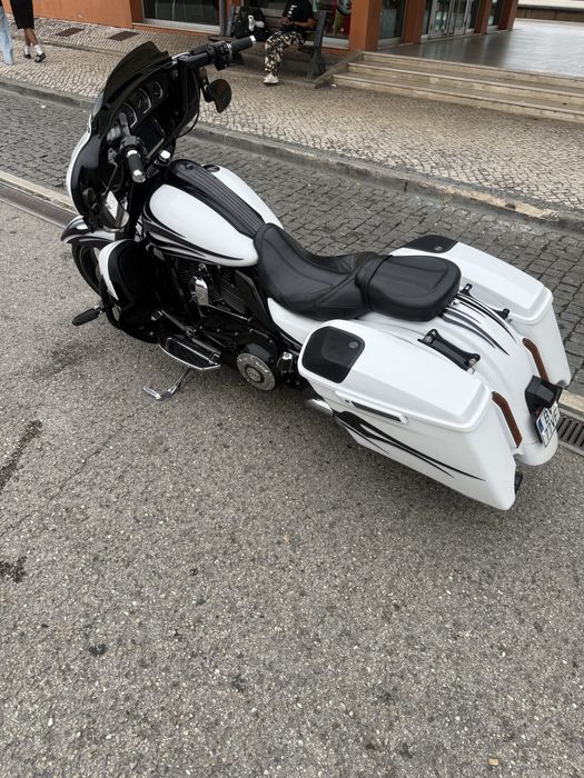 Street glide cvo