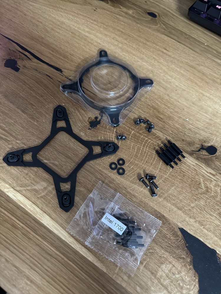 Chłodzenie wodne nzxt kraken 240