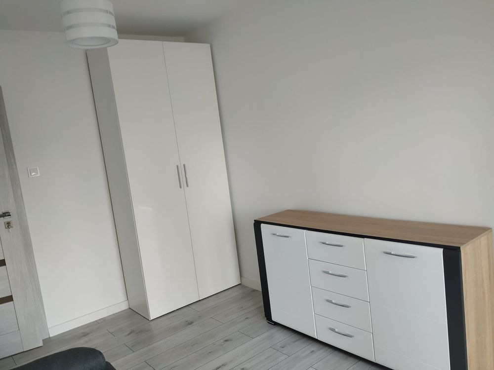 Pokój z balkonem do wynajęcia na osiedlu Paderewskiego