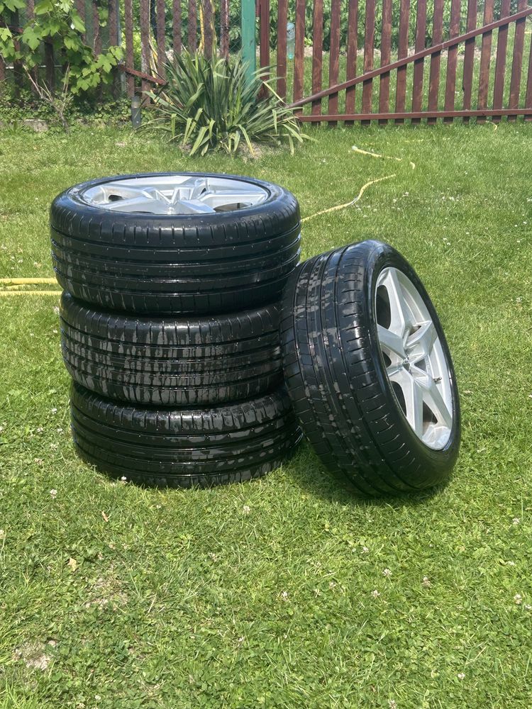 Kola felgi 17 cali oryginalne audi a4 Z oponami Komplet