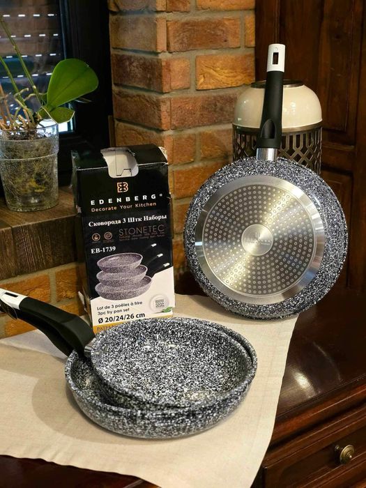 Wyprzedaż! Zestaw 3 patelni. Super jakość. 20 cm/24 cm/26 cm. Nowy