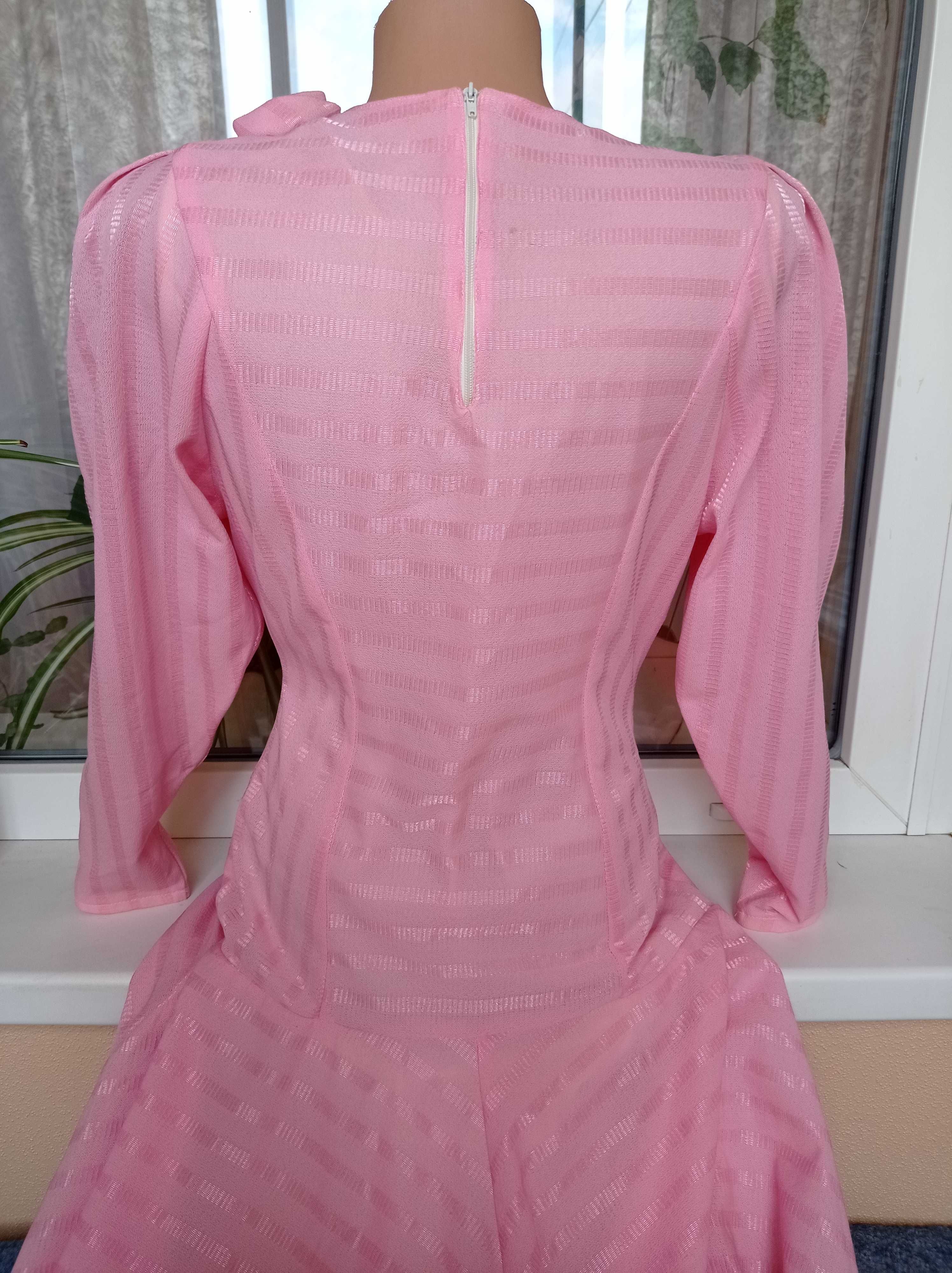 Вечернее платье  в ретро стиле. Платье розового цвета. Ретро платье.