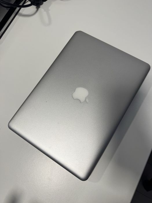 Apple MacBook Pro "Core i5"