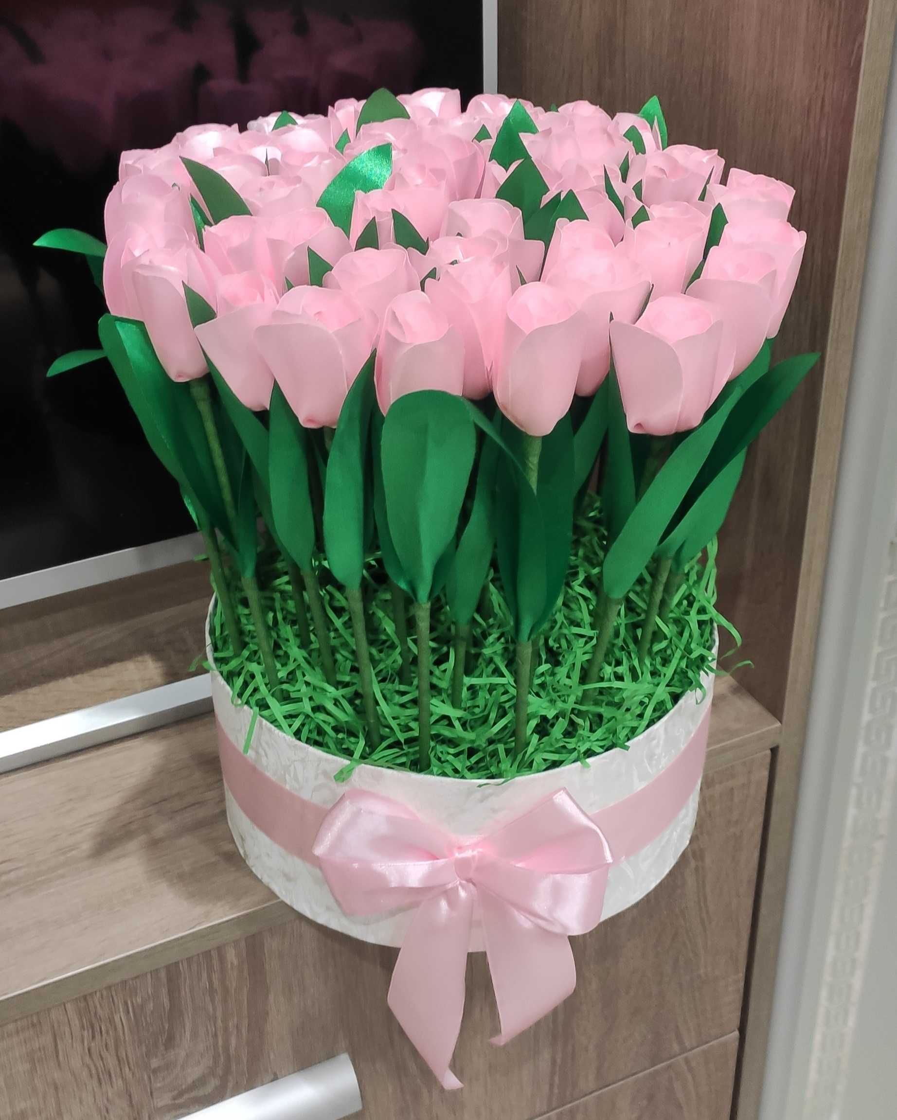 Цветы из атласной ленты