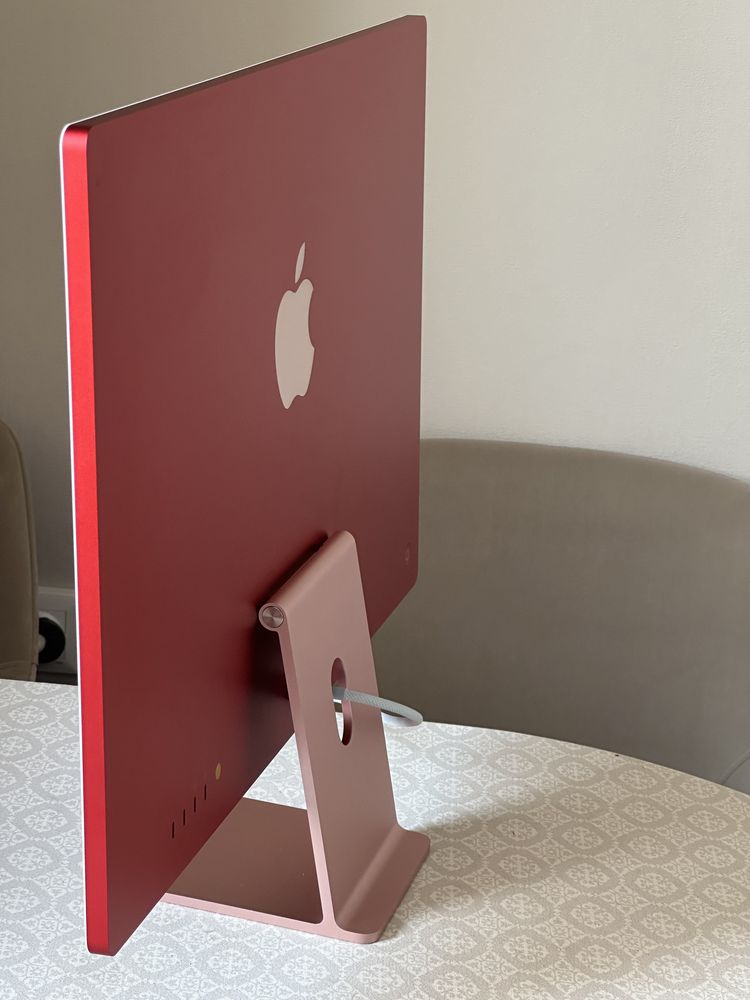 iMac 24 m1 8/256Gb
