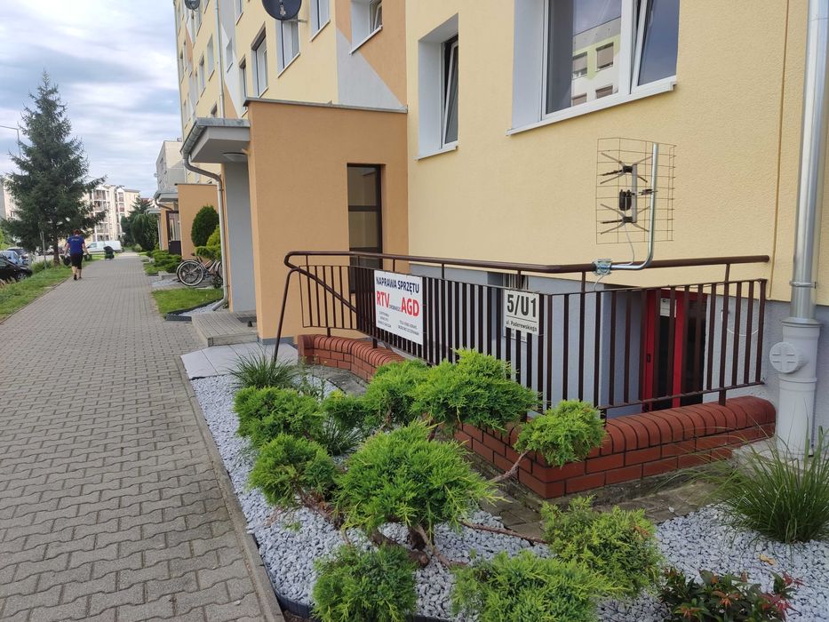 Naprawa EKSPRESÓW, odkurzaczy, robotów i innego drobnego sprzętu AGD