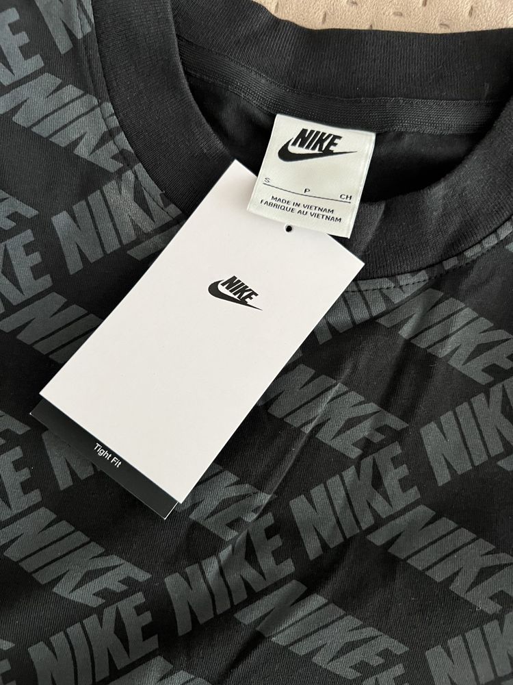 Сукня Nike нова з біркою