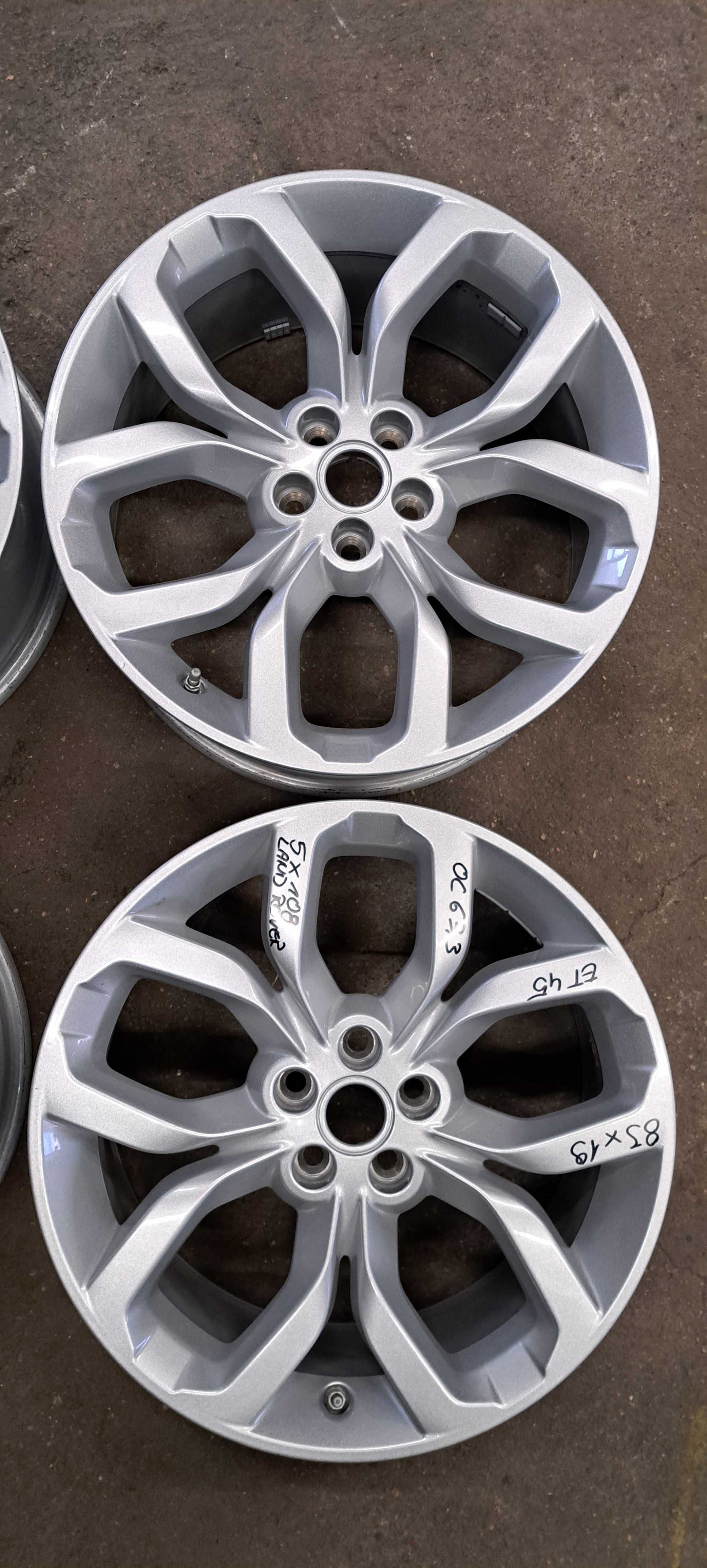 Felgi aluminiowe 8jx19 et45 5x108 Land Rover Discovery SPORT +czujniki