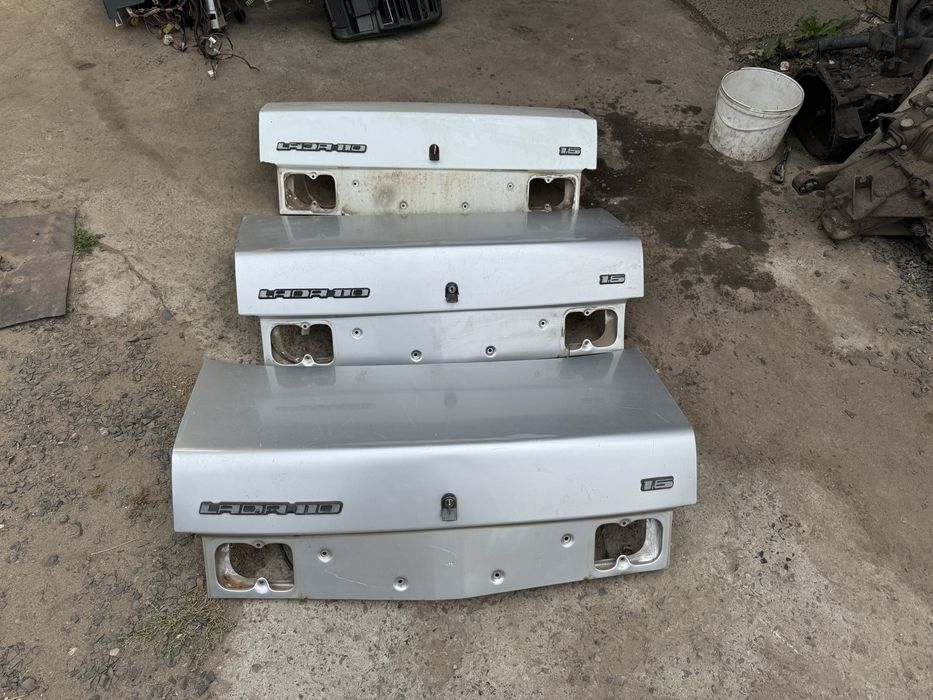 Кришка багажніка Ваз 2110