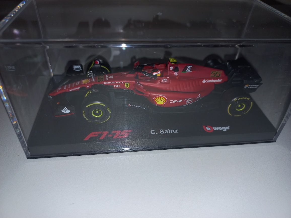 Bburago Ferrari Racing,bolid Fi-75, Carlos Sainz ,skala 1:43