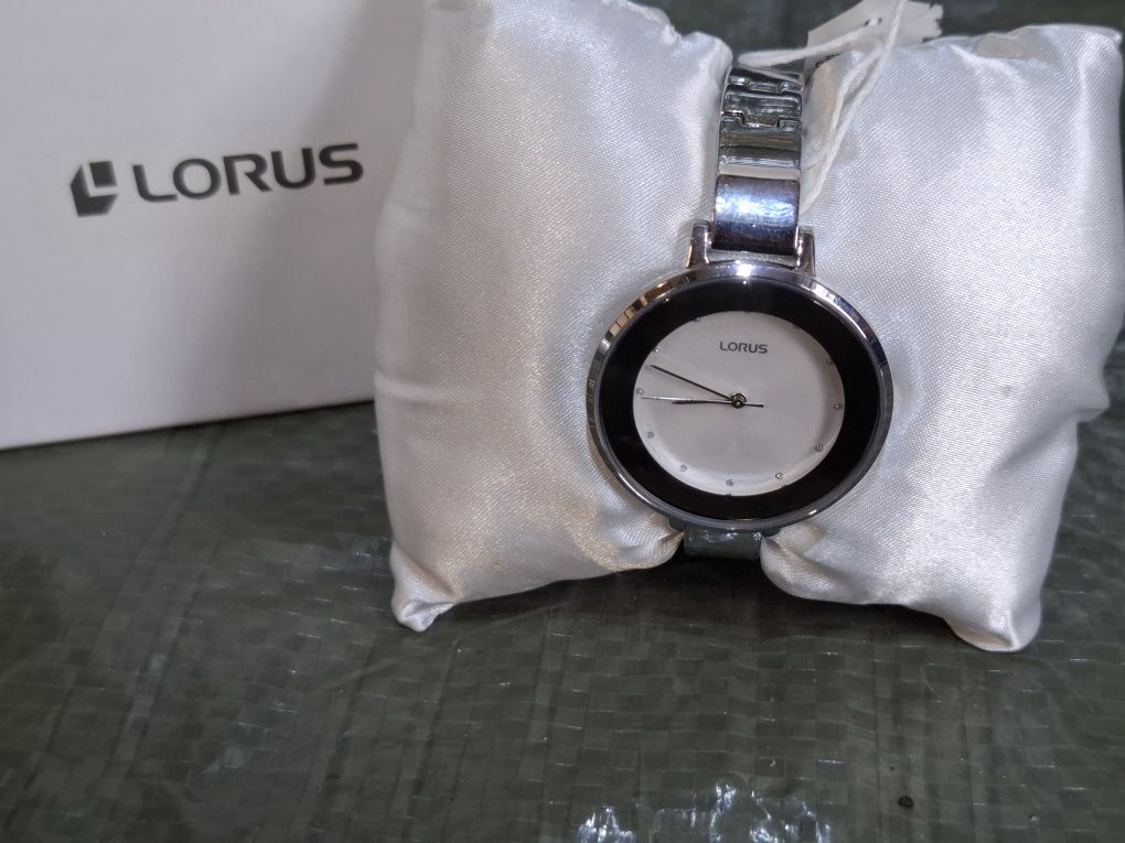 Zegarek damski Lorus RG221MX-9