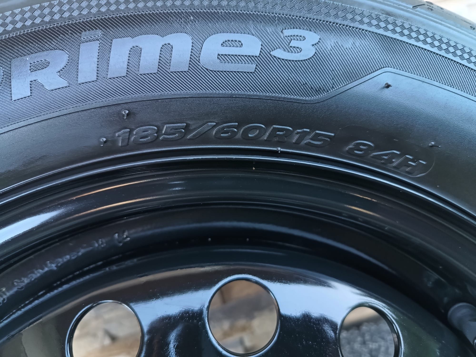 Komplet kół 185/60/R15 84h 4x100