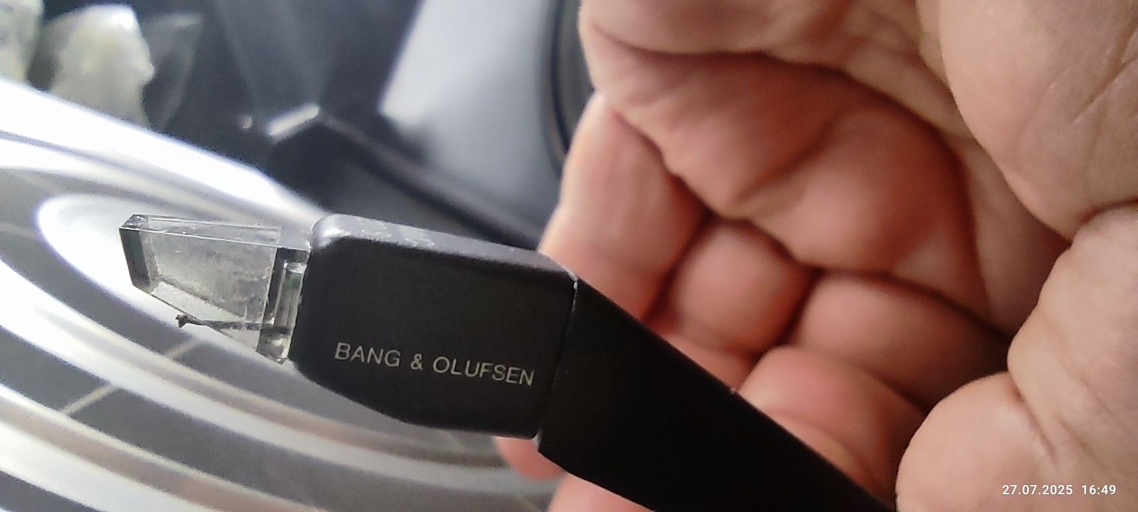 Bang& Olufsen BEOCENTER 4600