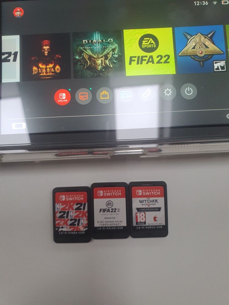 Nintendo Switch lite 64g 3 gry Fifa Nba Wiedzmin