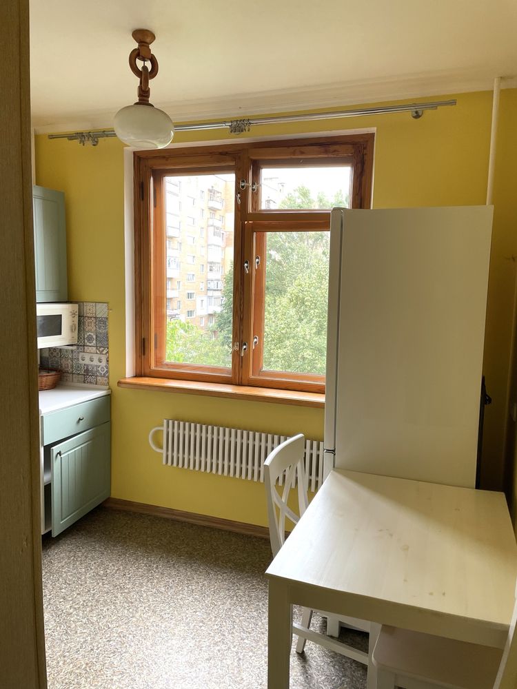 Продам 2ком квартиру на пос. Жуковского, ул. Астрономическая, 35д
