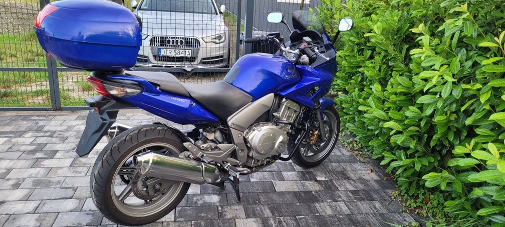 Honda CBF1000  2007r 1 właściciel kpl kufrow org przebieg