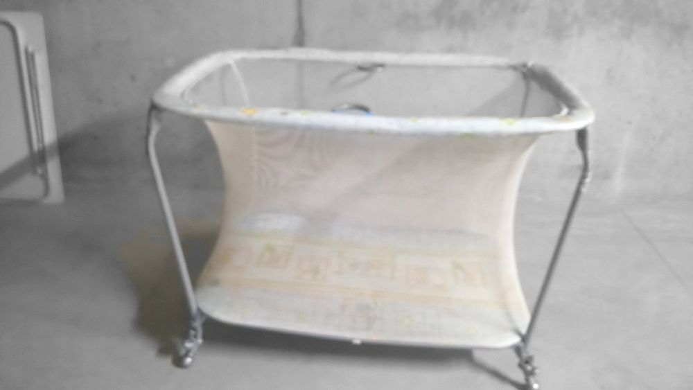 Vendo parque de criança