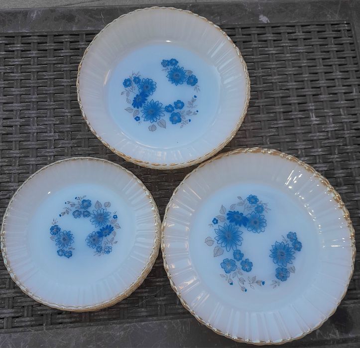 Conjunto de pratos