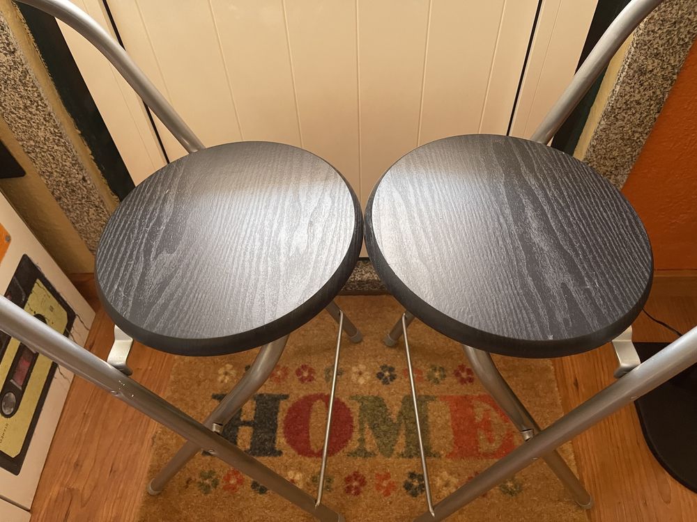 Cadeiras rebativeis tipo bar novas