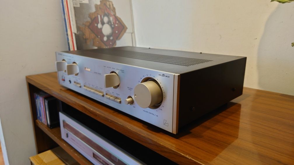 Luxman L210 wzmacniacz stereo, vintage lata 80te