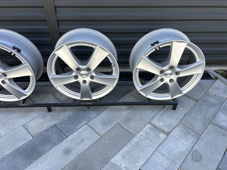Диски 17R 5x112 VW Golf Skoda A5 A7 Superb Audi Ceat