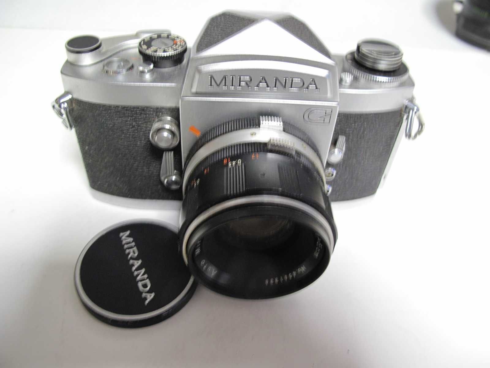 Máquina fotográfica Miranda